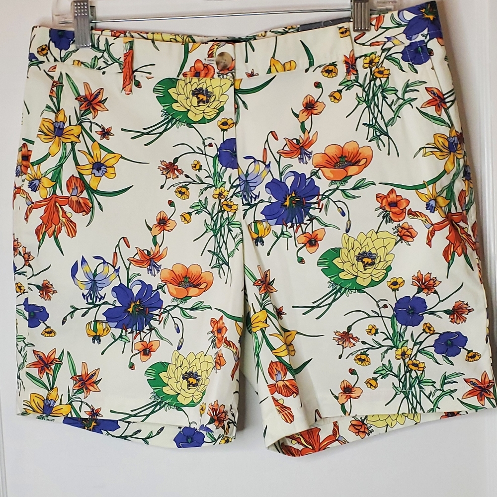 Talbot Floral Women's Relaxed Fit 7" Chino Shorts - Multicolor Size 6 NWT